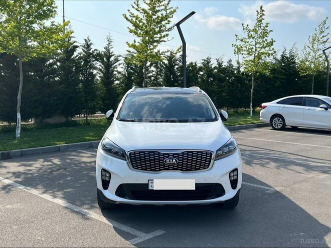Kia Sorento-1