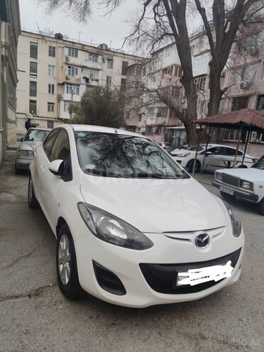 Mazda 2-3
