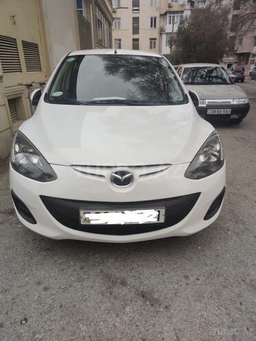 Mazda 2-4