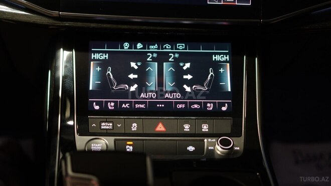 Audi Q7-14
