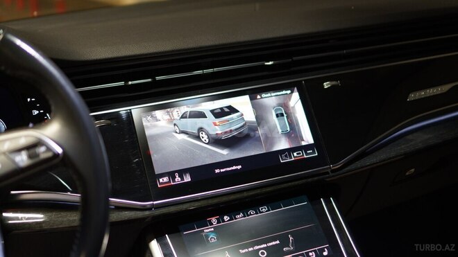Audi Q7-16