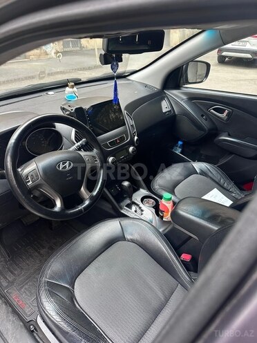 Hyundai ix35-15