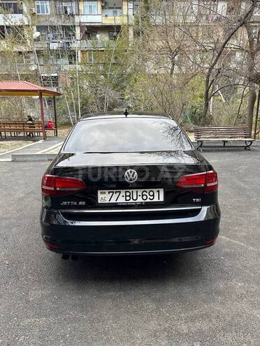 Volkswagen Jetta-2