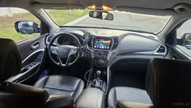 Hyundai Santa Fe-3