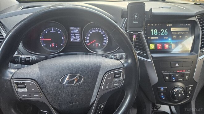Hyundai Santa Fe-11