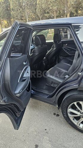 Hyundai Santa Fe-17
