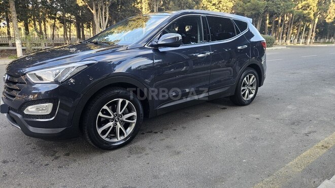 Hyundai Santa Fe-15