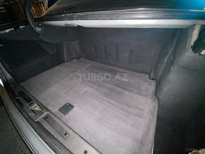 Mercedes E 270-18