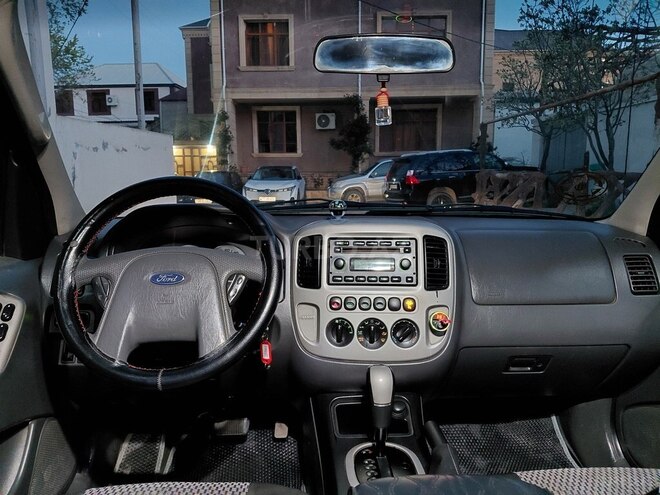 Ford Escape-3