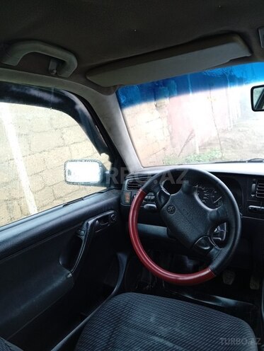Volkswagen Golf-9
