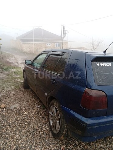 Volkswagen Golf-6