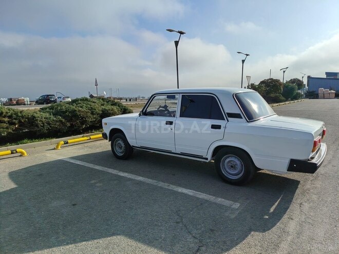 LADA (VAZ) 2107-4