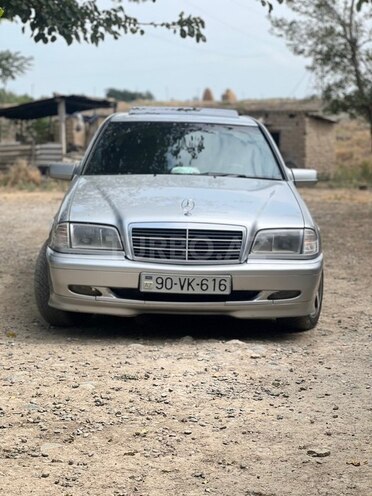 Mercedes C 240-7