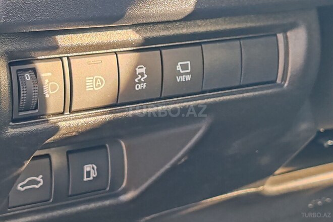 Toyota Camry-20