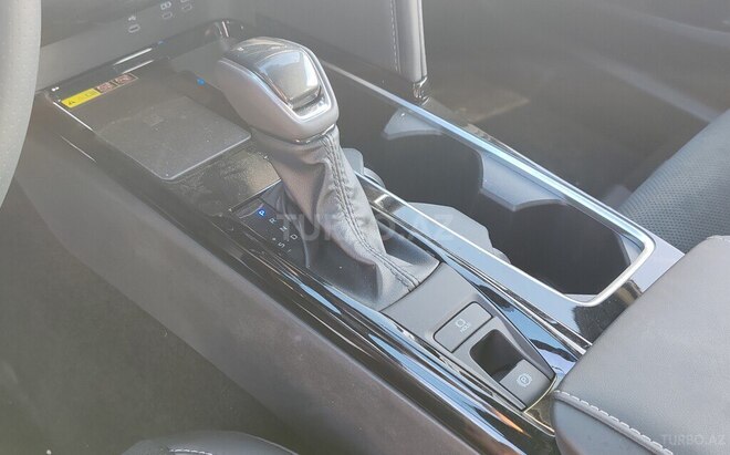 Toyota Camry-17