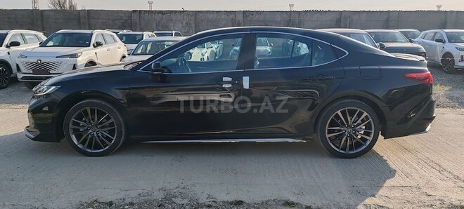 Toyota Camry-7