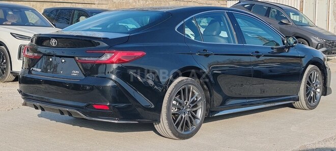 Toyota Camry-4