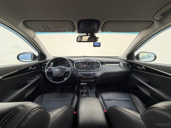 Kia Sorento-17