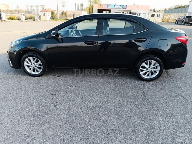 Toyota Corolla-3