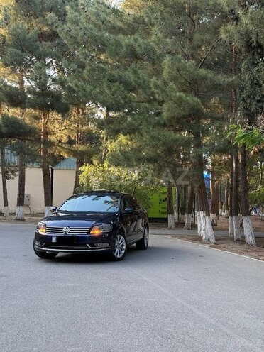 Volkswagen Passat-4