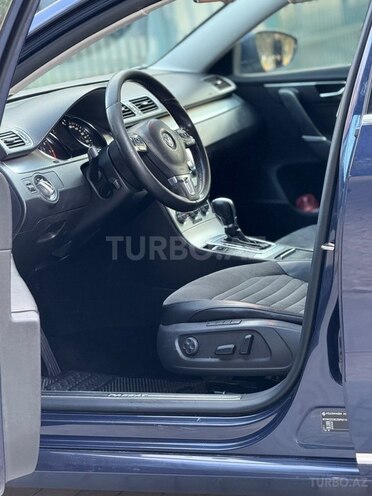 Volkswagen Passat-6