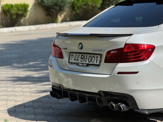 BMW 528-4