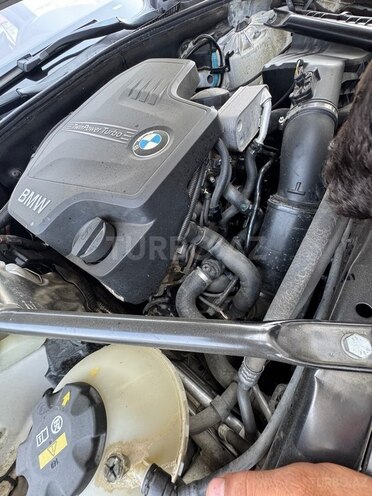 BMW 528-10
