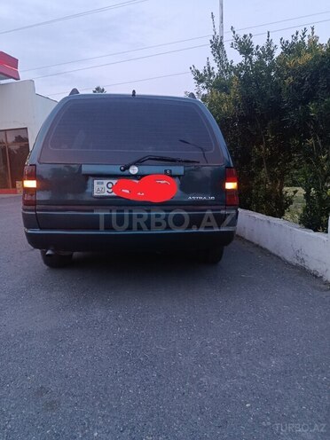 Opel Astra-3