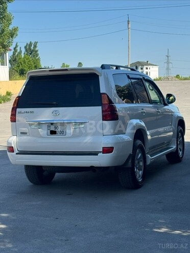 Toyota Land Cruiser Prado-5