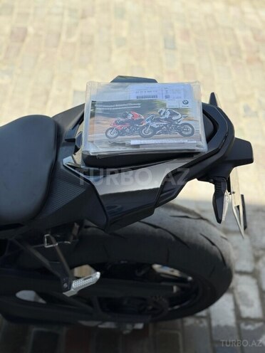 BMW S 1000 RR-6