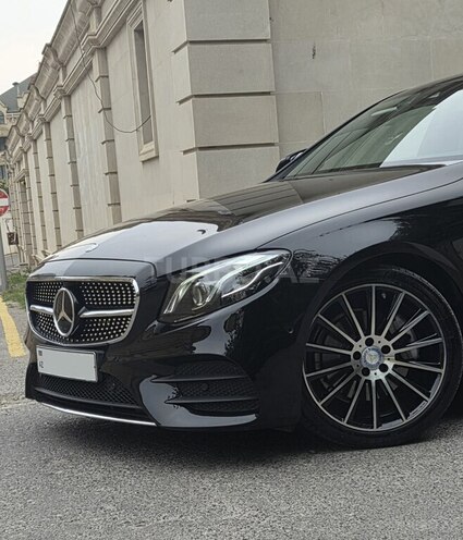 Mercedes E 220 d-10