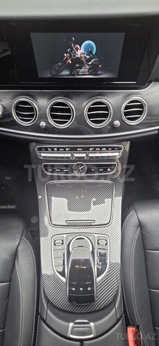 Mercedes E 220 d-18