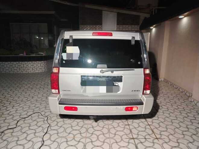 Jeep Commander-5
