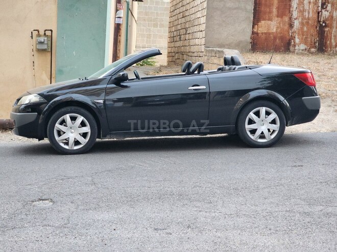 Renault Megane-2