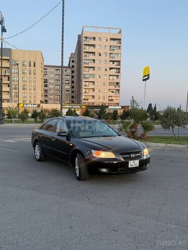 Hyundai Sonata-6