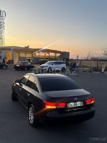 Hyundai Sonata-5