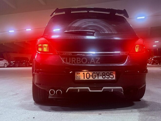 Opel Astra-11