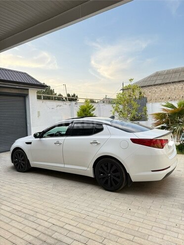 Kia Optima-5