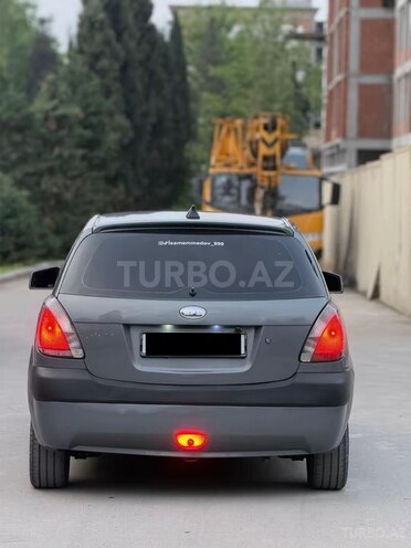 Kia Rio-19