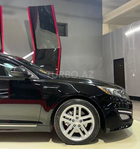 Kia Optima-3