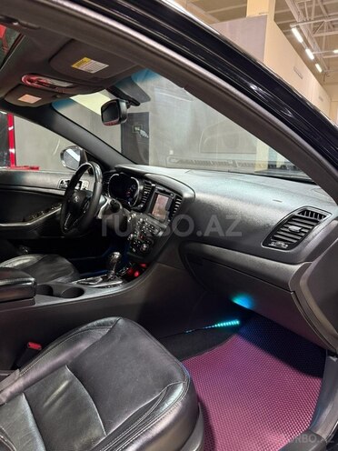 Kia Optima-16