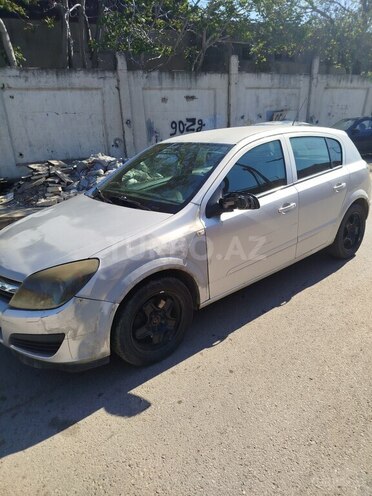 Opel Astra-2