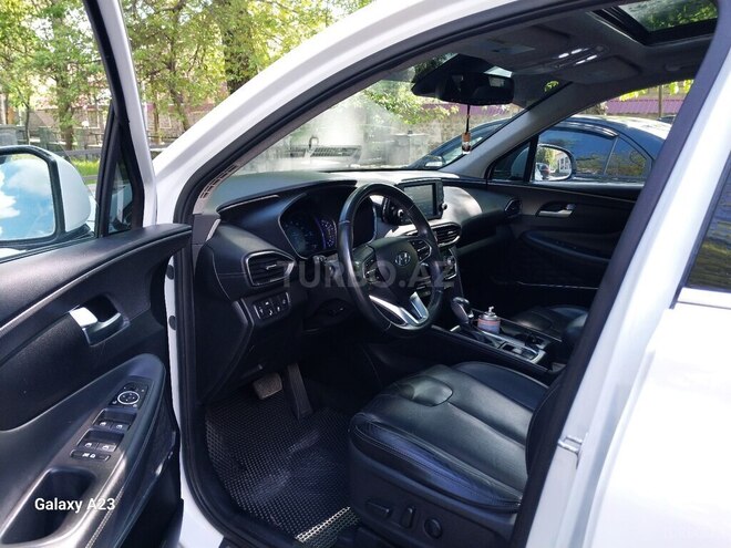 Hyundai Santa Fe-8