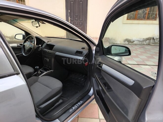 Opel Astra-14