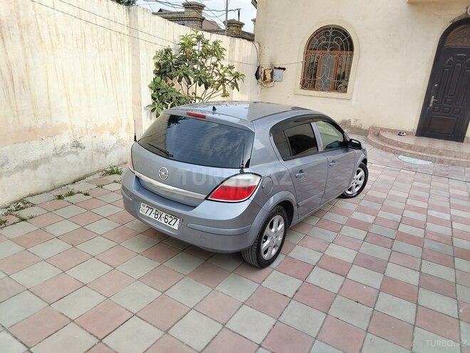 Opel Astra-9