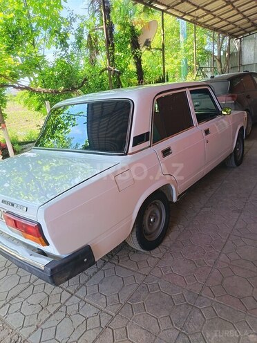LADA (VAZ) 2107-4