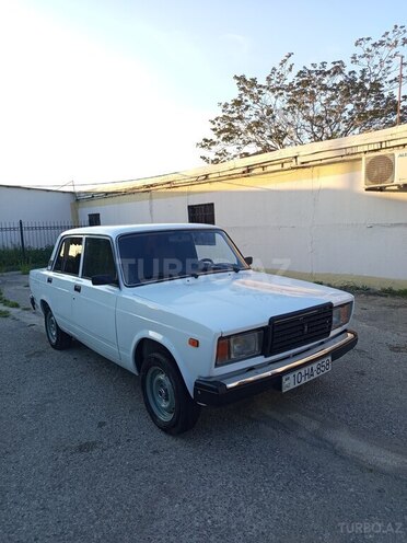 LADA (VAZ) 2107-4