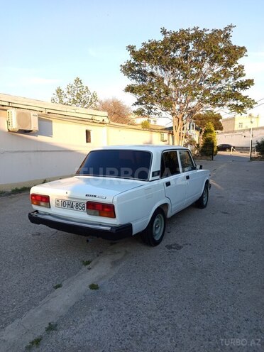 LADA (VAZ) 2107-10