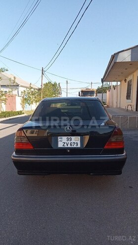 Mercedes C 230-2