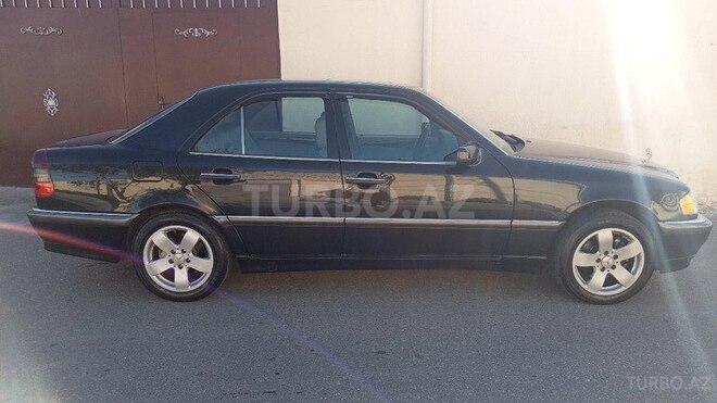 Mercedes C 230-4